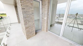 Bývajte moderne Krásne 2 izbové byty na predaj v R Centre p - 13