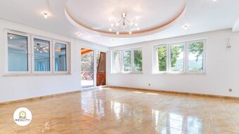 NOVÁ CENA | 5i BYT 254 m² | 40 m² Terasa | EXKL. BÝVANIE HUM - 13