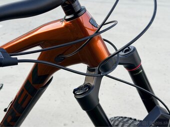 Trek Slash 8 gen 5 2024 - 13