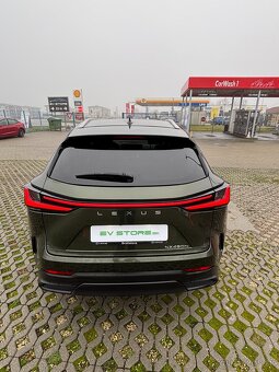 Lexus NX Elektrické vozidlo 450h - 13