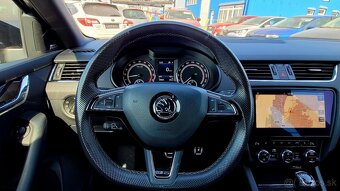 Škoda Octavia Combi 2.0 TDI DPF RS DSG - 13