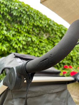 THULE Urban Glide 2 - 13