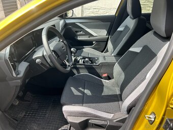 Opel Astra Elegance 81KW MT/6 - 13