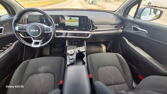 Kia Sportage 1.6 Benzín+HEV Gold (2022)–hybrid,automat - 13