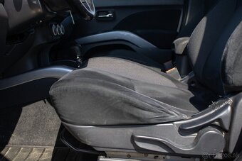 Mitsubishi Outlander 125kW (2008). - 13