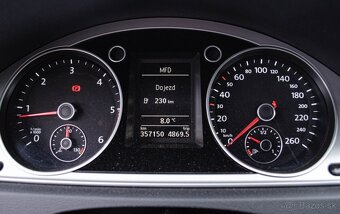 Volkswagen Passat B7 1.6 TDI Sedan - 13