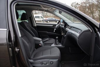 Škoda Superb Combi 2.0 TDI Facelift - 13