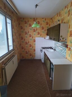 2,5 IZBOVÝ BYT NA PREDAJ V PÔVODNOM STAVE - 13