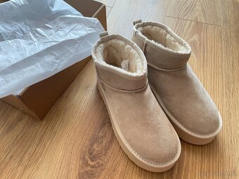 Čižmy UGG - 13