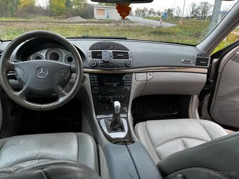 MERCEDES E W211 220 CDI 110 KW M6 - 13