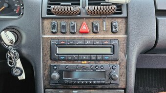 Mercedes W210 E240 V6 Avantgarde - 13
