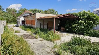 Na predaj 6-izbový domu 170 m2 s dvojgarážou 72 m2 v obci To - 13
