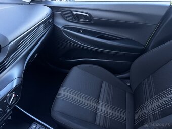 Hyundai i20 1.2i Comfort - 13