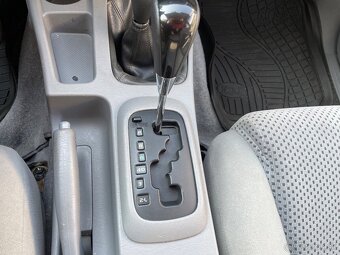 Toyota Hilux DC 3.0 D-4D Sol 4x4-automat - 13