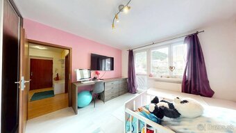 Prenájom veľkého 4-izbového bytu s loggiou, 93 m², Trenčín – - 13