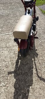 Motor na Babettu 207 - 13