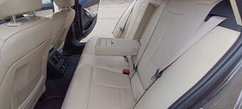 BMW 320 xDrive - 13