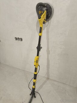Stanley FatMax SFMEE500S, 750W, 1x použitá + brúsne kotúče - 13