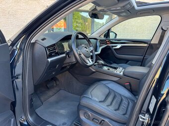 Volkswagen Touareg 3.0TDi 4x4 mod. 2020 - 13
