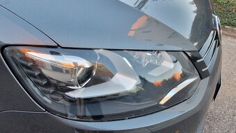 Volkswagen Sharan 2.0 tdi 4x4 7-miestne - 13