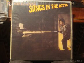 LP BOWIE COCKER B.HOLLY FOREIGNER ELO BYRDS E.JOHN MADONNA - 13