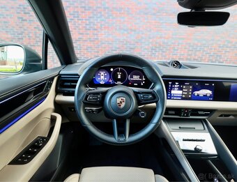 PORSCHE Macan Elektric 4, 408PS, AT, Nový model, 4x4 - 13