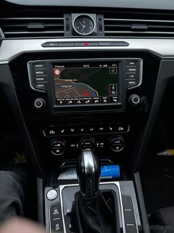 Volkswagen Passat b8 140kw 4motion DSG - 13