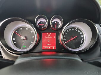 Predám Opel Zafira Tourer 2,0cdti 7 MIESTNA - 13