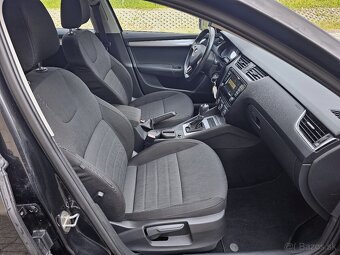 Škoda Octavia Combi 2.0 TDI DSG Ambition Navi DVD R16 OrigKM - 13