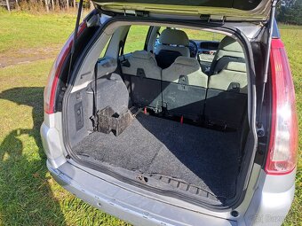 Citroen C4 Grand Picasso 2.0 hdi - 13