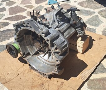 Volkswagen Golf 4 - 13