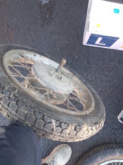 Predám kolesá CZ jawa - 13