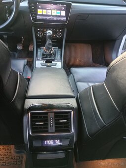 Škoda Superb - 13