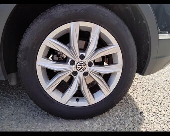 Volkswagen Tiguan 4-Motion 2.0 TDI 110KW ACC/LINE/PANO - 13