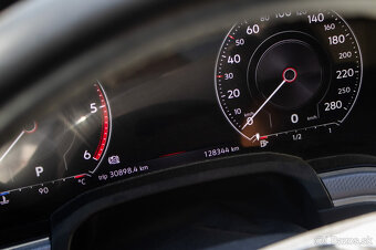 Volkswagen Touareg 4.0 TDI V8 R-line odpočet DPH - 13