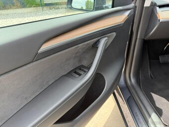 Tesla Model Y LONG RANGE 378 KW DUAL MOTOR 46.500 KM - 13