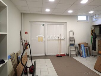 Veľký obchodný priestor 196 m2 s parkovacími miestami - 13