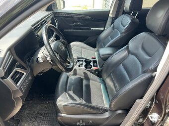 SsangYong Korando 1.5 Turbo e-XGI 163k Premium A/T - 13