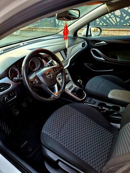 Opel Astra 1.0 77kw 2018 len 70 000km Turbo Benzín - 13