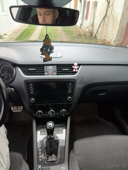 Predám škoda Octavia RS 2.0 tsi - 13