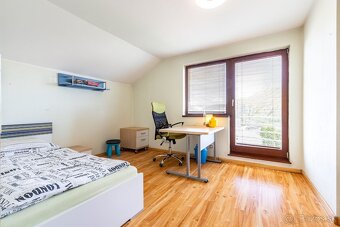 Dvojpodlažný rodinný dom, Sokoľ - 13