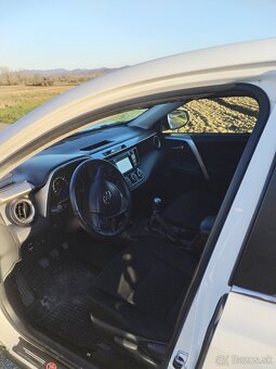 Toyota RAV4 2.0 nafta 91KW 4X4 - 13