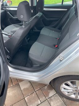 Škoda Octavia Combi 2.0 TDI 4x4 - 13