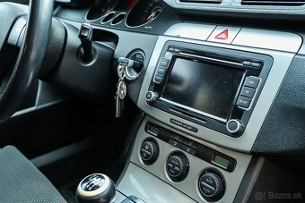 Volkswagen Passat 2.0 TDI (B6) - 13