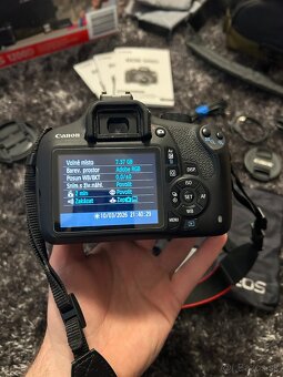 Canon eos 1200D, kit + prislusenstvo - 13