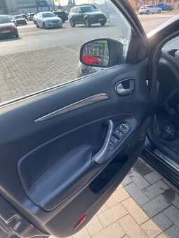 Ford Mondeo combi 2008 103kw - 13