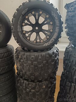 Predaj RC auto Traxxas rustler vlx 4x4 RTR - 13