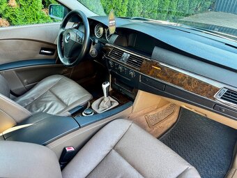 2008 BMW 520d Rad 5 E60 TOP Manuál - 13