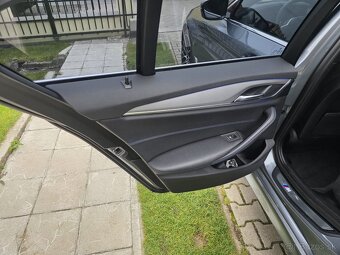 BMW 530d XDRIVE G30 M PACKET - 13