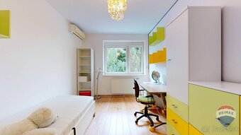 Na predaj veľkometrážny 5i exkluzívny byt s terasou a s 2 ga - 13